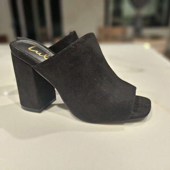 Lulus Suede Peep Toe Heel - Picture 3 of 5